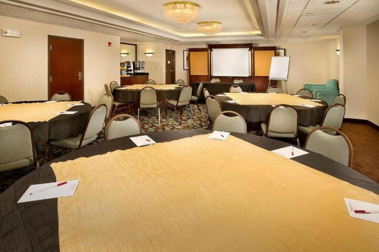 Hotel Lotus Kansas City Stadium Εξωτερικό φωτογραφία