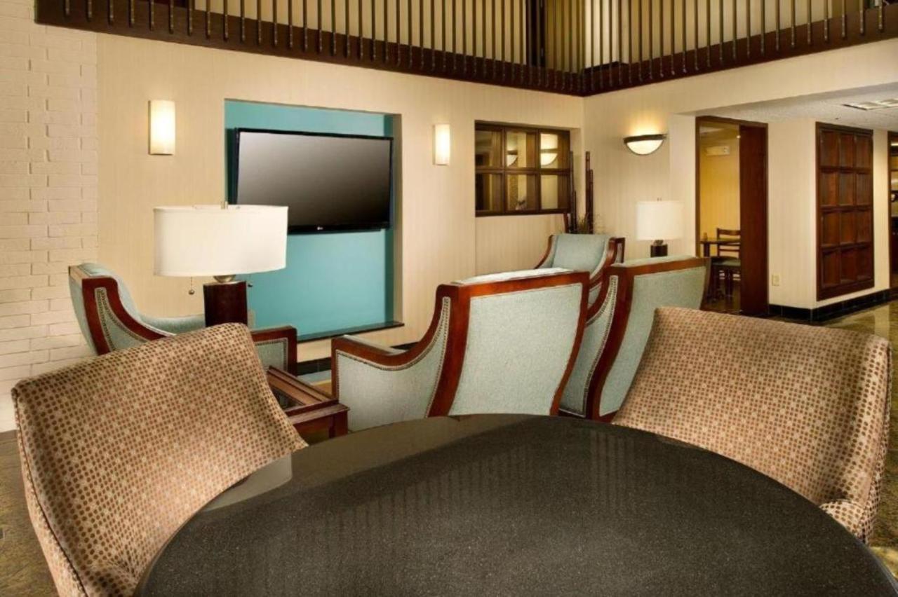 Hotel Lotus Kansas City Stadium Εξωτερικό φωτογραφία